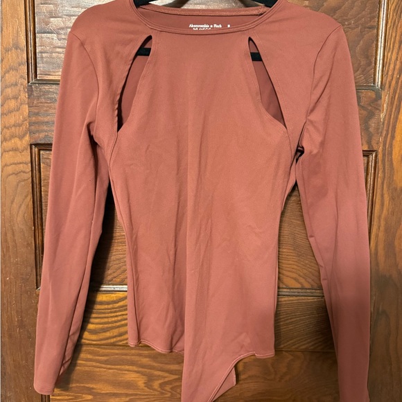 Abercrombie & Fitch Reddish Brown Cutout Bodysuit - Picture 2 of 4